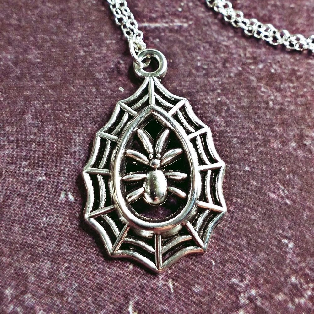 Gothic Spider in Spiderweb Silver Necklace